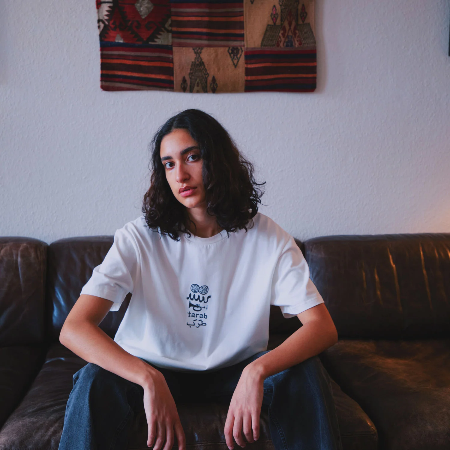 Tarab T-shirt (Blanco) - Image 4