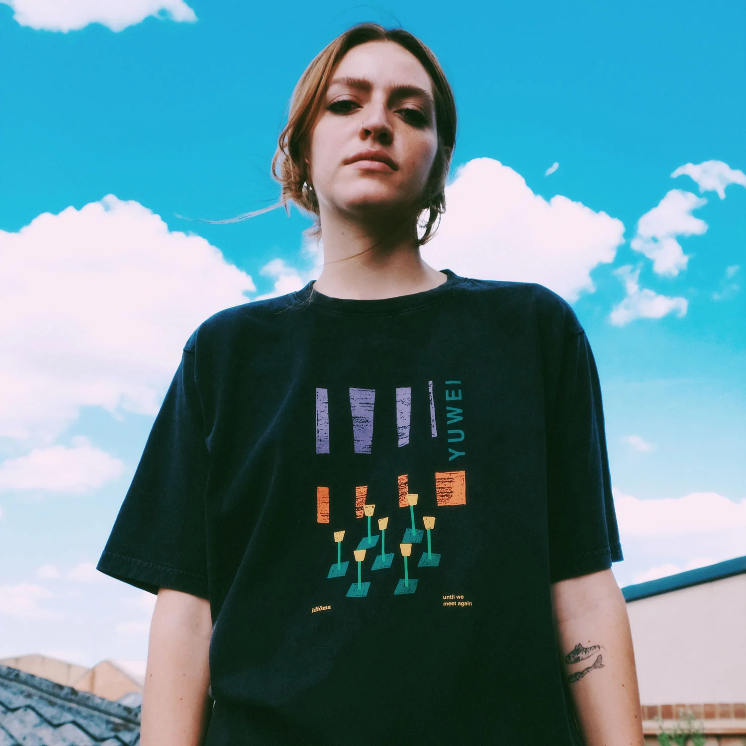 Yuwei T-shirt (Oversized) - Image 2